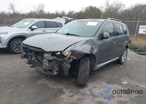 2010 Mitsubishi Outlander Xls z USA, uszkodzony, nr VIN JA4JS4AX4AZ002472
